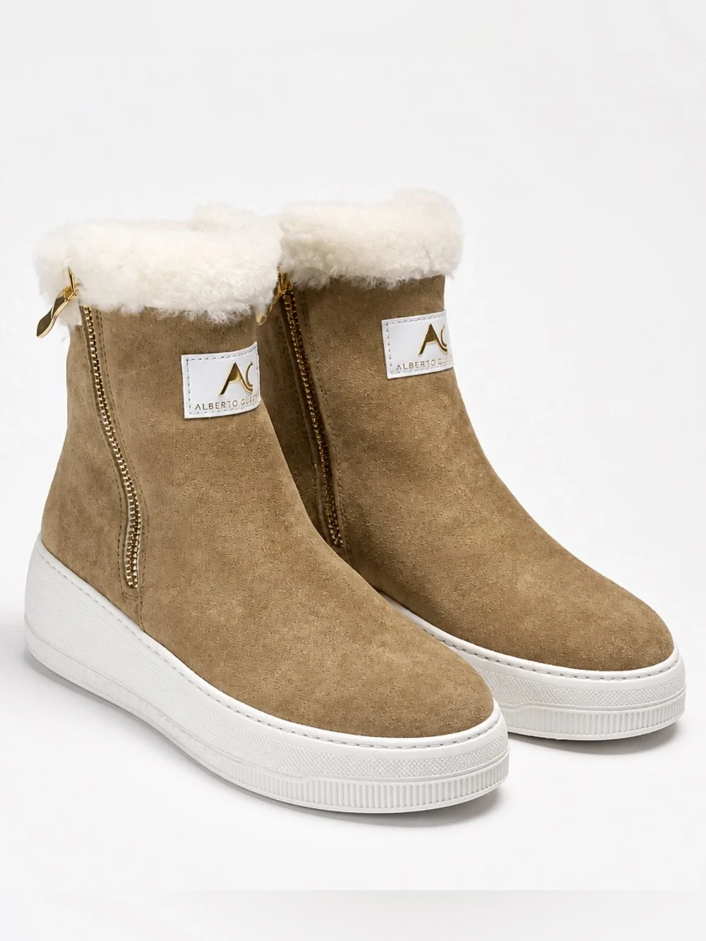 Alberto Ciccioli tan suede